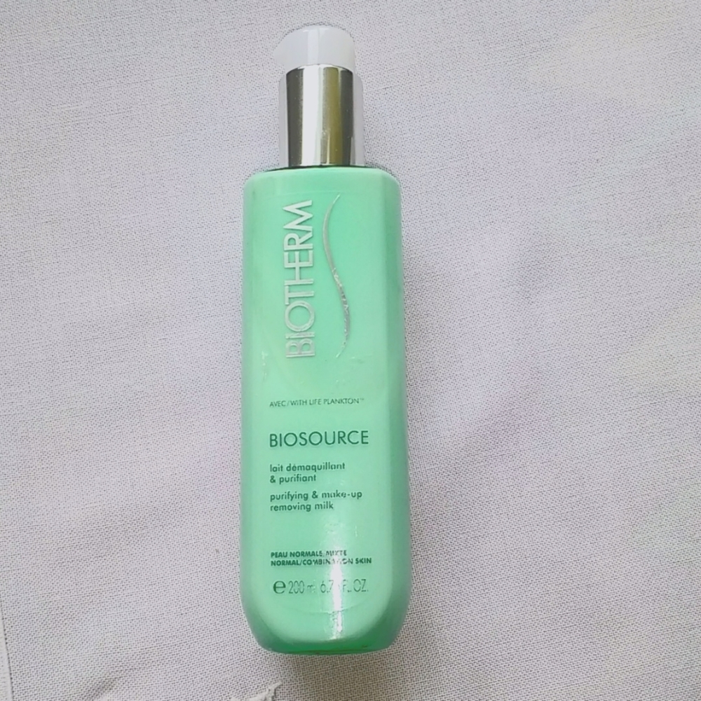 Biotherm Biosource purifying make-up removing milk